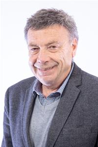 Profile image for Councillor Andrew Eade
