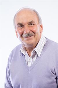 Profile image for Councillor Terry Kiernan